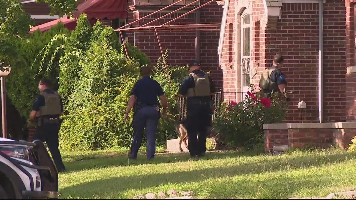 Detroit police officer shot at by carjacking suspect but is uninjured